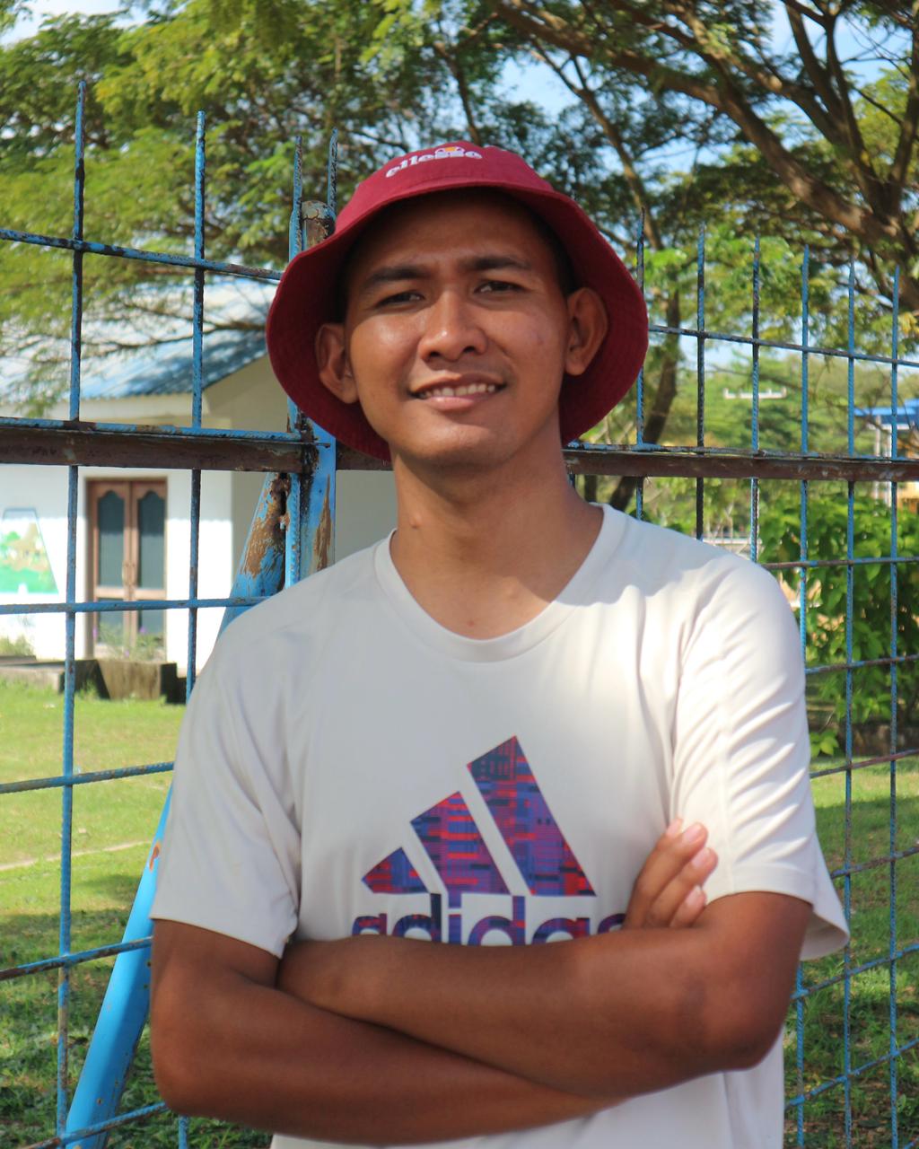 ACHMAD MUSTOFA, S.Pd