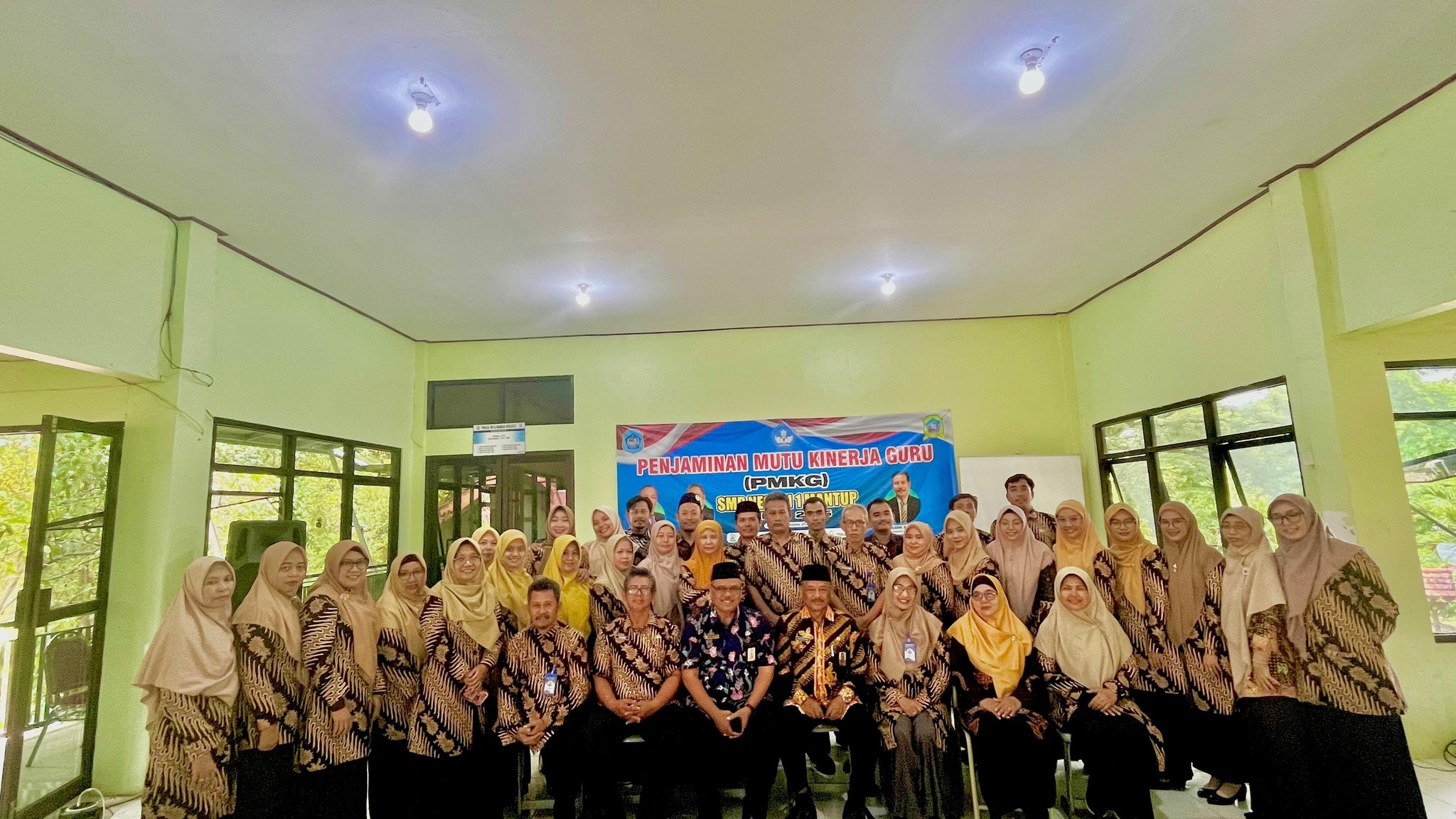 Penjaminan Mutu Kinerja Guru SMP Negeri 1 Mantup sebagai Upaya Peningkatan Profesionalisme Pendidik